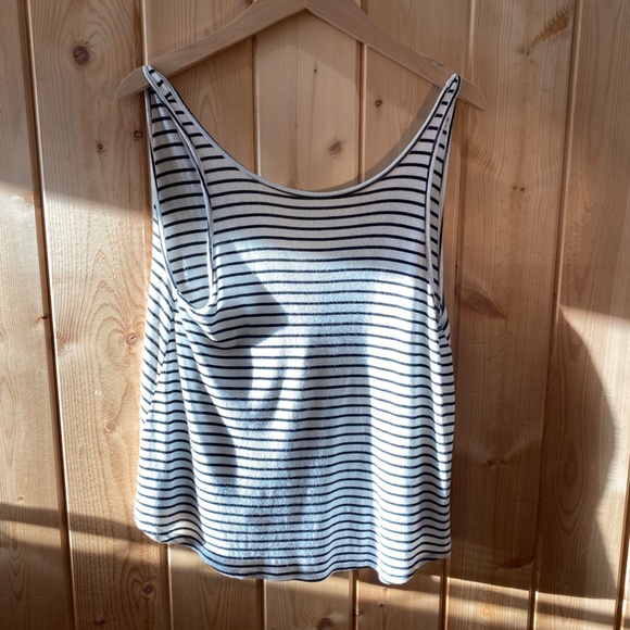 Billabong Stripped Tank - Picture 2 of 3
